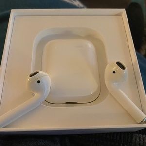 Apple AirPods 2nd generation. RIGHT earbud volume is quiet